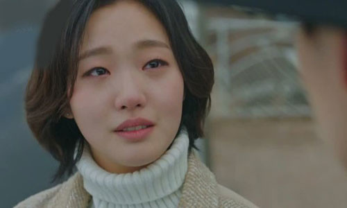 Phu dau bat khoc, toi nhe nhang an ui roi nem hoa cuoi dan mat