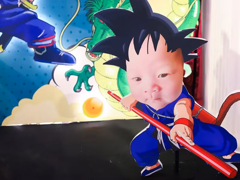 Goku là nhân vật chính trong Bảy viên ngọc rồng còn Daino là dũng sĩ trong Dấu ấn rồng thiêng.