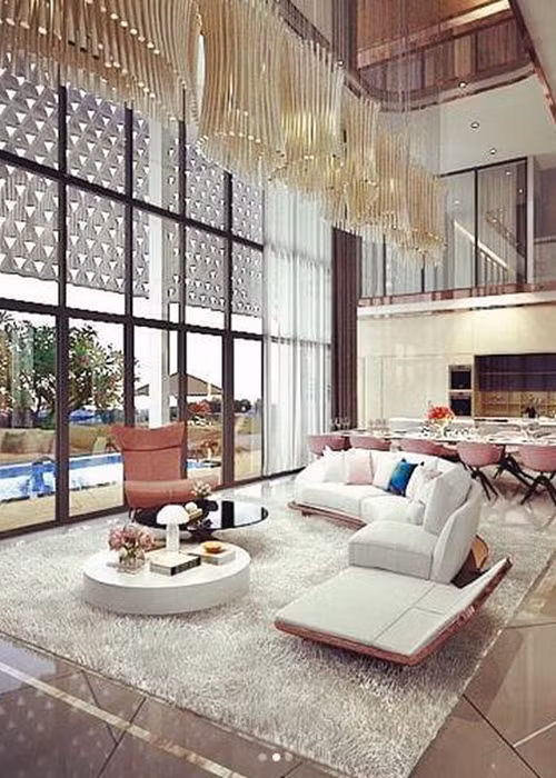 Mọi đồ đạc trong nhà đều được "nữ hoàng nội y" đặt mua từ nước ngoài.