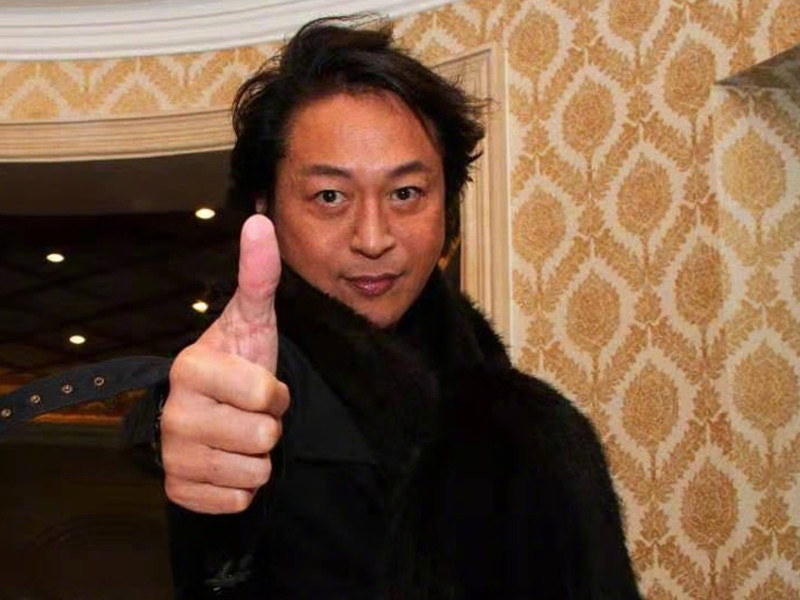 Bước sang tuổi 58, "Lệnh Hồ Xung" Mã Cảnh Đào có dấu hiệu bị hói, để lộ hơn nửa vầng trán.