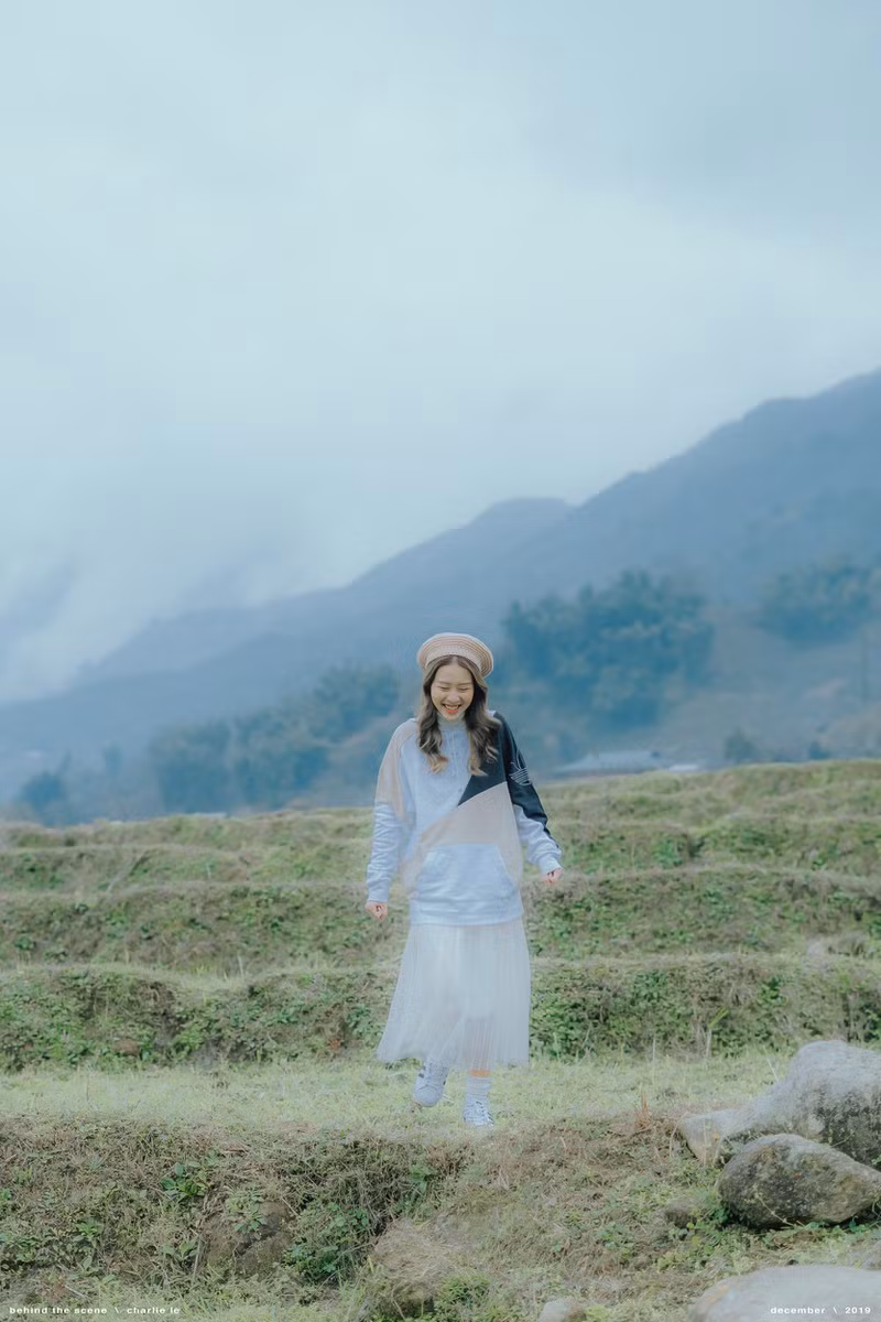 Sau hơn 5 ngày ra mắt sản phẩm âm nhạc debut - MV “Cô gái Việt Nam”, Khả Ngân đã nhận rất nhiều phản hồi từ khán giả và tự tin hơn khi đảm nhận vai trò mới trong sự nghiệp nghệ thuật.