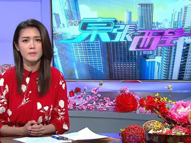 Tuy nhiên, theo truyền thông Hong Kong, giá mặt nạ và khẩu trang y tế tại cửa hàng của Hoa hậu Hong Kong 2010 bị đẩy lên gấp 2-3 lần so với ngày bình thường. Ảnh: Zing