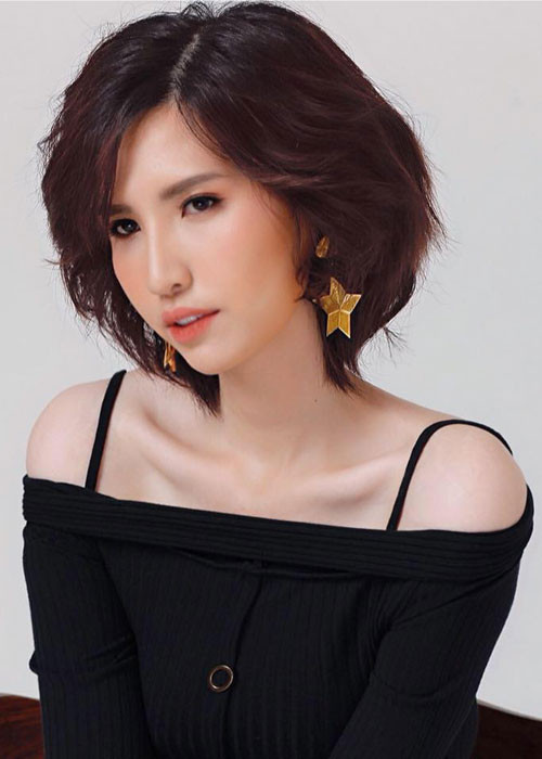 Sau quá trình gần như là “đập đi làm lại”, Hồng Xuân trở nên xinh đẹp hơn rất nhiều.