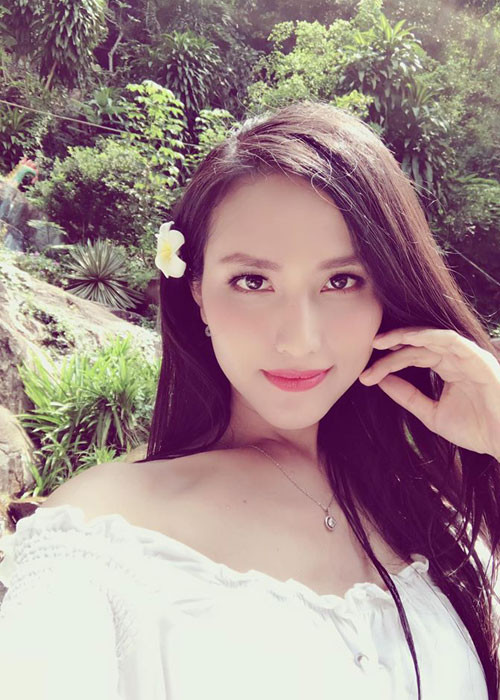 Người hâm mộ Hoài Sa đặt kỳ vọng cô sẽ tiếp nối thành tích của Hương Giang Idol.