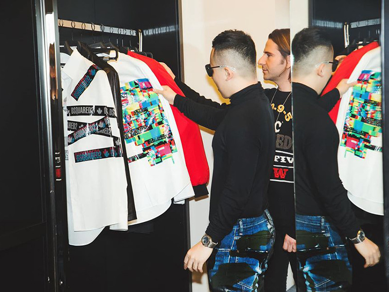 Ông bầu đến từ Nam Định còn khoe mua hàng hiệu cho các chân dài như cơm bữa.