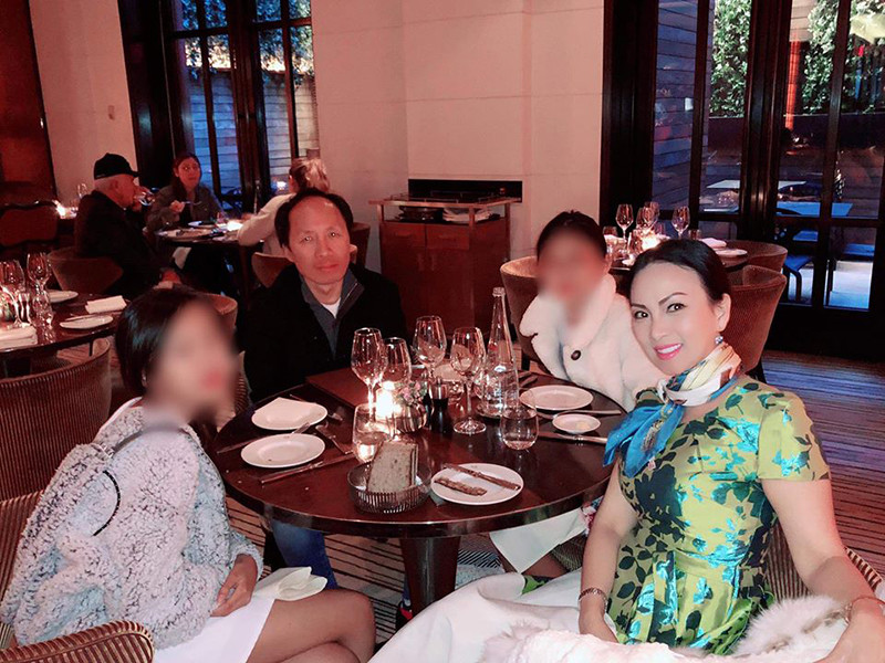 Vợ chồng Hà Phương ở trong biệt thự to như toà lâu đài, căn penthouse ở tầng 89 và nửa tầng 90 của tòa tháp Trump World Tower với giá 33,5 triệu USD.