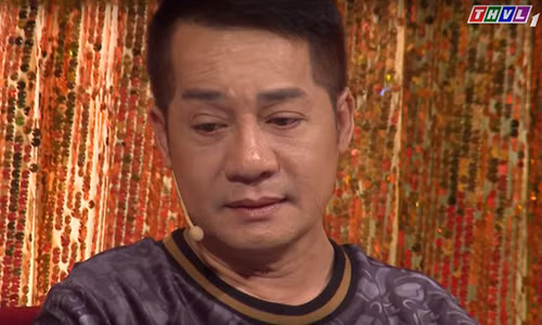 Xuc dong hinh anh Hong Van, Minh Luan vieng mo nghe si Anh Vu-Hinh-3