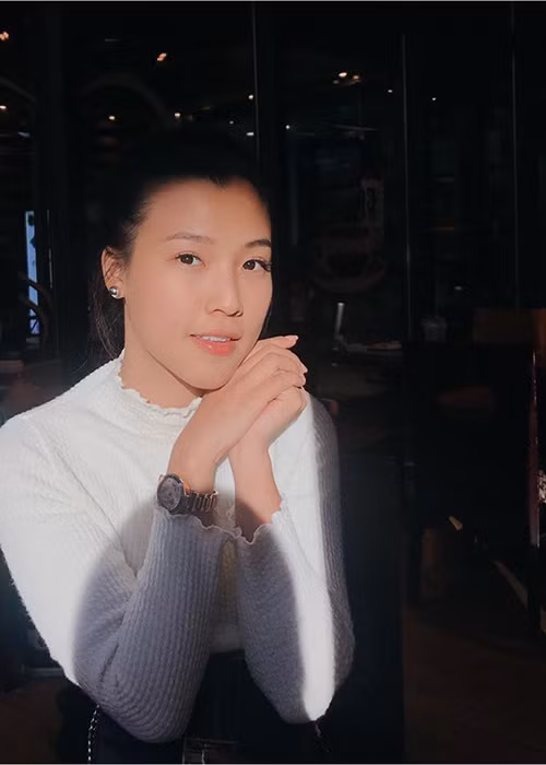 Hoàng Oanh thường bày tỏ nỗi nhớ ông xã khi cả hai phải tạm xa nhau.