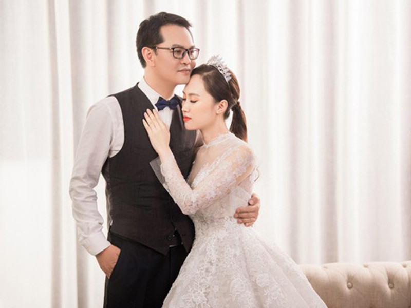 Bà xã của Trung Hiếu từng làm diễn viên múa nhưng nay không còn hoạt động nghệ thuật.