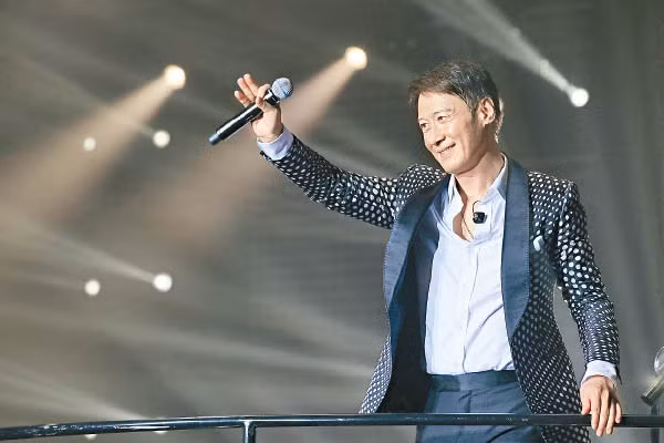 Virus corona thieu trui ty USD, pha huy showbiz Trung Quoc-Hinh-4