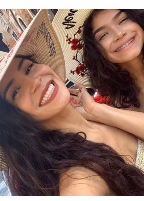 Trên trang cá nhân, Jessy cho biết, Miss Global là cuộc thi nhan sắc quốc tế đầu tiên cô tham gia nhưng cô thật sự thất vọng vì sự thiếu công bằng.