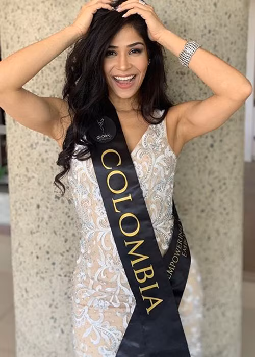 Nhan sắc của Jessy khiến các đối phải dè chừng.