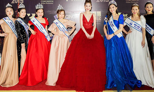 Ngoc Trinh noi gi khi bao tro cho cuoc thi hoa hau 