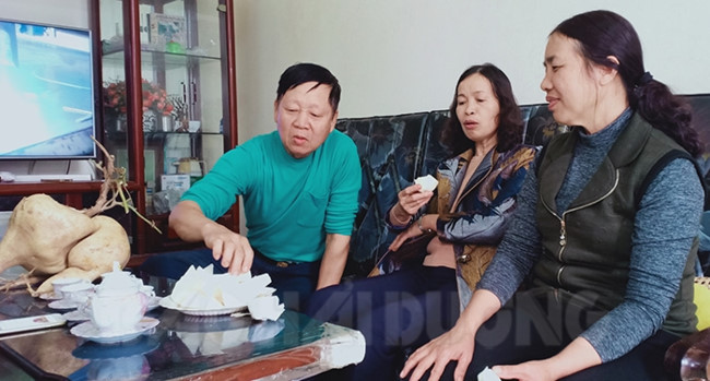 La lung lang que Hai Duong choi Tet bang cu dau sieu to khong lo-Hinh-2