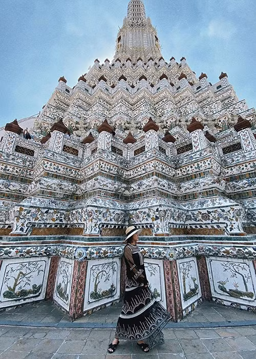 Văn Mai Hương đã cân bằng được cảm xúc. Trước đó, cô suy sụp, bày tỏ chỉ muốn chết.