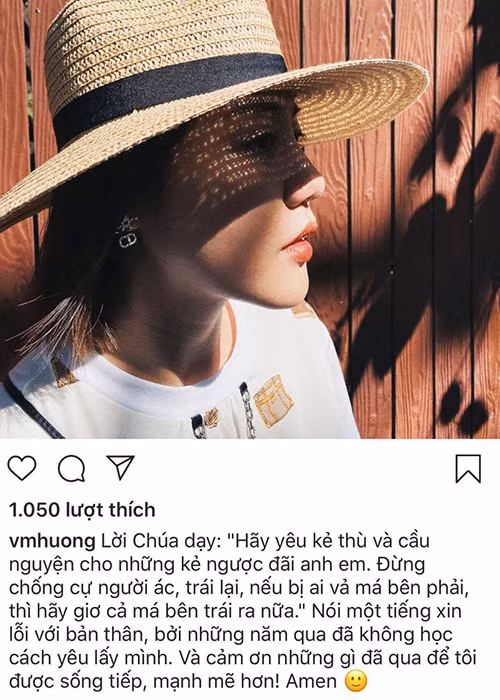 Trước đó, sau hơn 1 tuần gặp sự cố lộ clip nhạy cảm, Văn Mai Hương đăng hình ảnh cá nhân kèm theo dòng trạng thái: "Lời Chúa dạy: Hãy yêu kẻ thù và cầu nguyện cho những kẻ ngược đãi anh em. Ðừng chống cự người ác, trái lại, nếu bị ai vả má bên phải, thì hãy giơ cả má bên trái ra nữa. Nói một tiếng xin lỗi với bản thân, bởi những năm qua đã không học cách yêu lấy mình. Và cảm ơn những gì đã qua để tôi được sống tiếp, mạnh mẽ hơn".