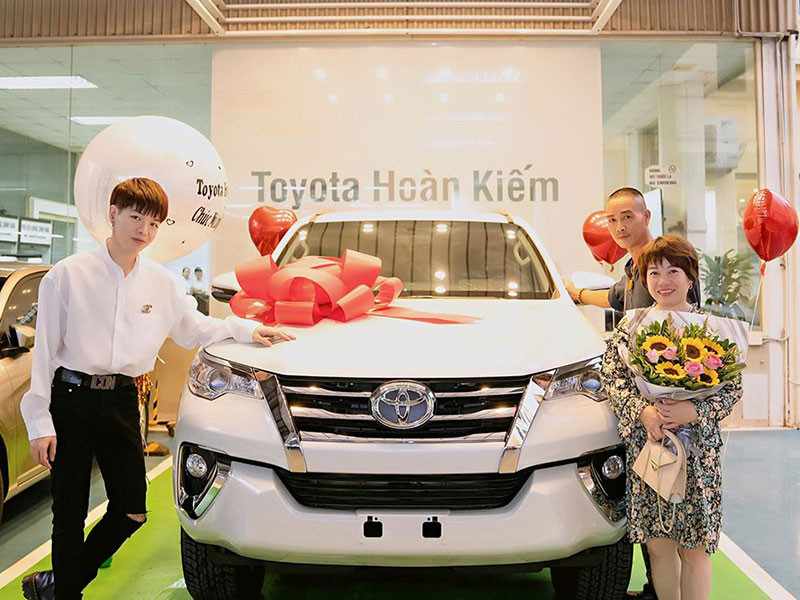 Đức Phúc hiện là trụ cột kinh tế của gia đình.