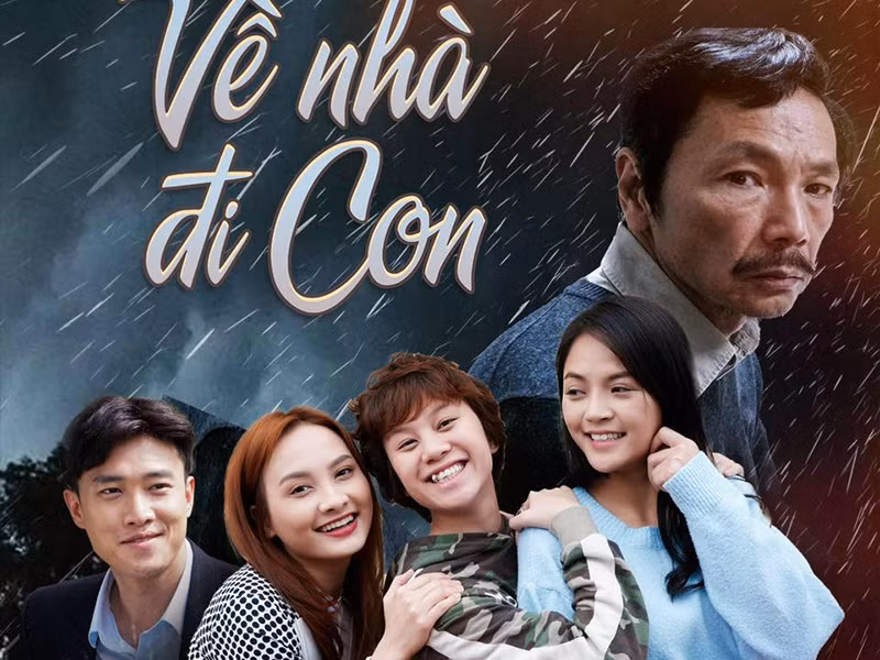 Bộ phim truyền hình "Về nhà đi con" xuất sắc đoạt giải "Phim được yêu thích nhất" tại giải Mai Vàng.