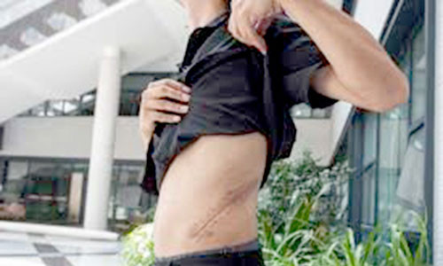 Nhung bi kich dau don phia sau cau chuyen ban than