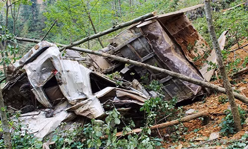 Rung minh hang loat vu lao xe xuong vuc sau gan day