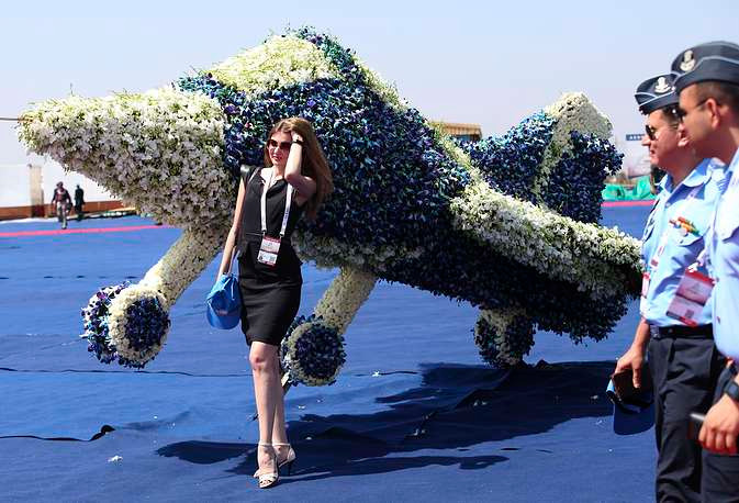 Diễn ra mỗi hai năm một lần, triển lãm hàng không Ấn Độ mang tên Aero India là nơi các tập đoàn, doanh nghiệp của nước này cũng như nhiều nước khác trên thế giới trình diễn và thể hiện công nghệ mới nhất của mình. Nguồn ảnh: TASS.