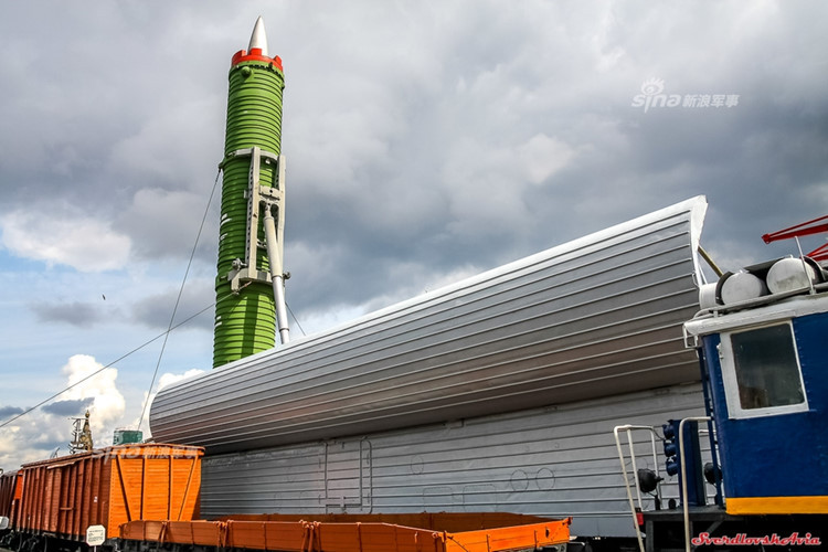 Dù bị Quân đội Nga loại biên từ lâu nhưng thời gian gần đây, Moscow đang có ý định "hồi sinh" RT-23 Molodets và trang bị cho nó mẫu tên lửa tấn công tiên tiến nhất. Nguồn ảnh: Sina.
