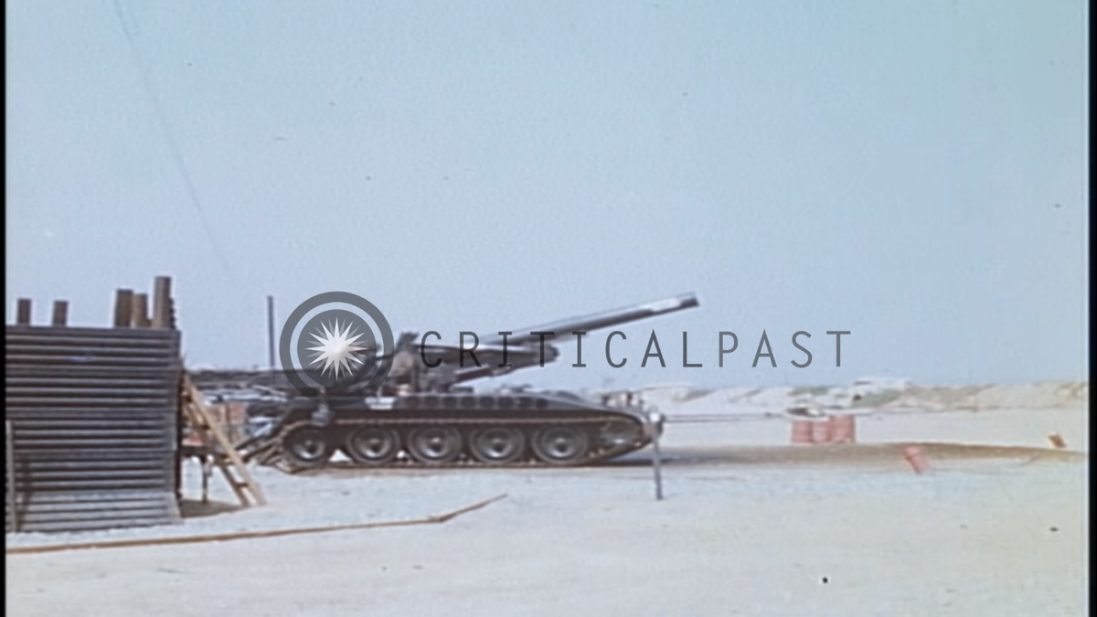 Phiên bản pháo lựu M110 được thấy trong Video là loại có nòng ngắn - nghĩa là phiên bản đầu tiên của pháo lựu M110. Nguồn ảnh: CriticalPast.