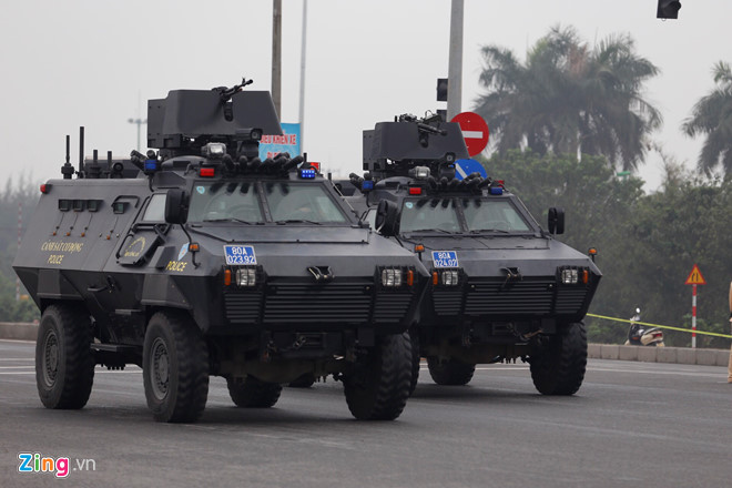 Xe thiết giáp S5 của lực lượng Cảnh sát Cơ động bảo đảm an ninh cho đoàn xe hộ tống Chủ tịch Triều Tiên Kim Jong-un từ Ga Đồng Đăng di chuyển về Hà Nội cũng như trong suốt thời gian diễn ra thượng đỉnh Mỹ - Triều. Nguồn ảnh: Zing News.