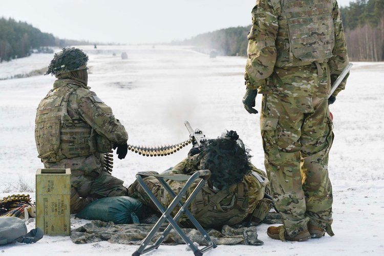 Gia tốc của đạn .50 Cal khi thử nghiệm với chiều dài nòng súng 1100mm tối đa cũng lên tới 928 mét/giây và thấp nhất đạt 882 mét/giây. Gia tốc càng thấp, đạn càng có động năng lớn hơn và kèm theo đó là khả năng phá lợi hại hơn. Nguồn ảnh: BI.