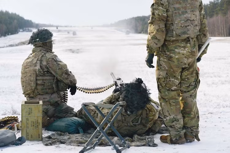 Gia tốc của đạn .50 Cal khi thử nghiệm với chiều dài nòng súng 1100mm tối đa cũng lên tới 928 mét/giây và thấp nhất đạt 882 mét/giây. Gia tốc càng thấp, đạn càng có động năng lớn hơn và kèm theo đó là khả năng phá lợi hại hơn. Nguồn ảnh: BI.