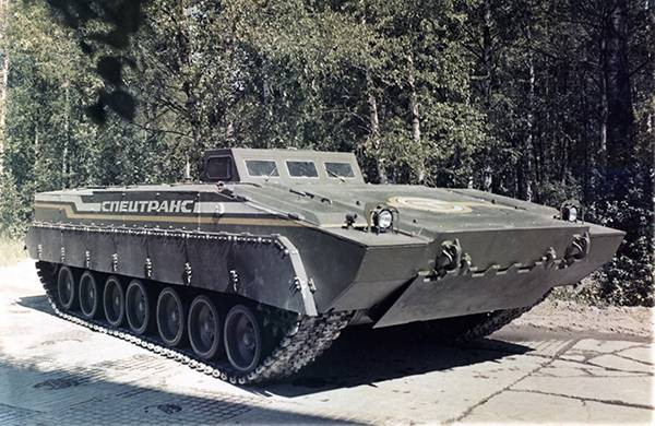 Đây được coi là những yêu cầu hết sức... quá đáng vào thời bấy giờ. Tuy nhiên các kỹ sư của Liên Xô vẫn xoay sở được để bản mẫu đạt yêu cầu này. Duy chỉ có yêu cầu về hoả lực là khiến các kỹ sư Liên Xô "bó tay". Nguồn ảnh: Russianarmor.