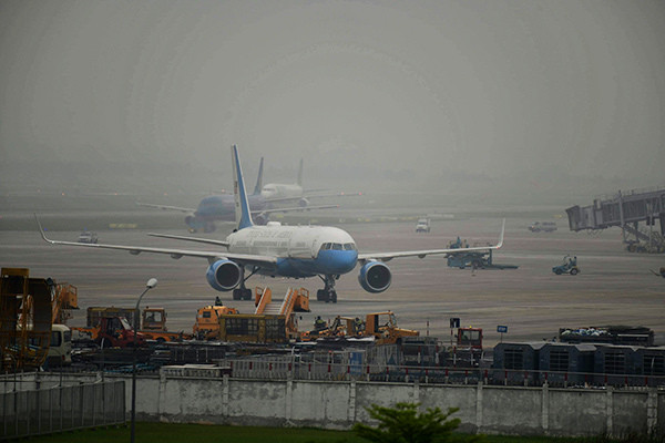 Các nhân vật cấp cao khác của chính trường Mỹ thường sử dụng loại máy bay này bao gồm Đệ nhất phu nhân, Ngoại trưởng Mỹ hoặc Phó Tổng Thống. Nguồn ảnh: Aviation.