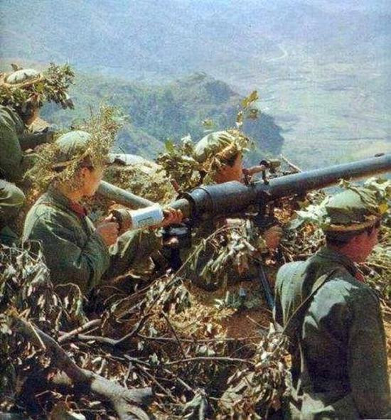 Hoả lực cối không giật của Trung Quốc được xem là loại hoả lực hiệu quả nhất mà quân đội nước này sử dụng ở Chiến tranh Biên giới 1979 với ta đó là khẩu Type 65. Nguồn ảnh: Lishixilu.