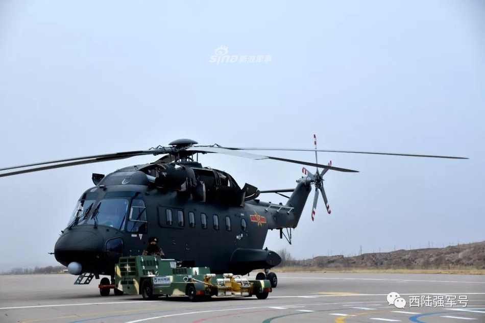 Phiên bản trực thăng Z-8 nội địa đầu tiên do Trung Quốc sản xuất bắt đầu thử nghiệm cất cánh chuyến đầu tiên vào tháng 12/1985. Tới năm 1989, trực thăng vận tải Z-8 bắt đầu được phục vụ trong biên chế chính thúc của Quân đội Trung Quốc. Nguồn ảnh: Sina.