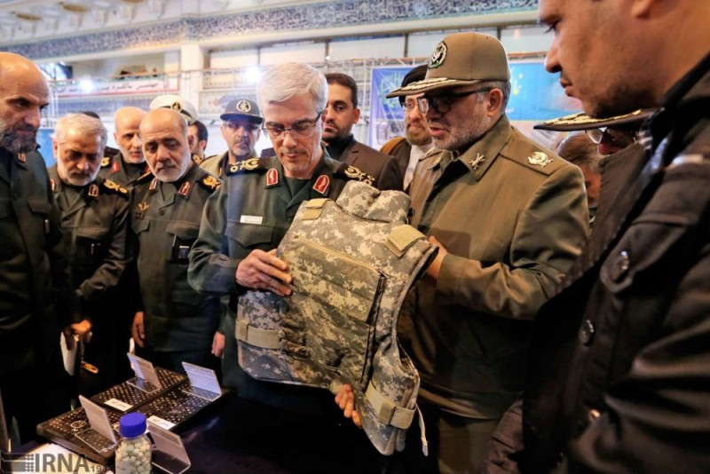 Áo giáp cá nhân do Iran tự sản xuất cũng sử dụng sợi Kevlar như áo giáp của phương Tây. Nguồn ảnh: Fotorep.
