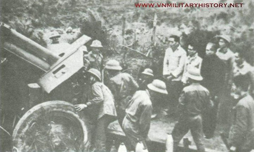 Pháo M30 cỡ nòng 122mm nổi tiếng trứ danh trong Chiến tranh Việt Nam trên mặt trận Quảng Ninh. Nguồn ảnh: VNmilitary.