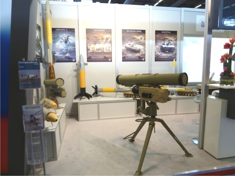 Ngoài ra, rất nhiều lực lượng phiến quân trên thế giới bao gồm cả Hamas, Houthis, IS,... cũng có sử dụng loại tên lửa này. Nguồn ảnh: Pinterest.