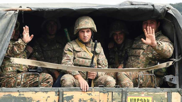 Ankara tích cực hoạt động như một lực lượng thứ ba trong cuộc xung đột giữa Baku và Yerevan. Về lý thuyết, bằng cách hỗ trợ Azerbaijan, Tel Aviv đang củng cố vị thế của mình tại khu vực Kavkaz.