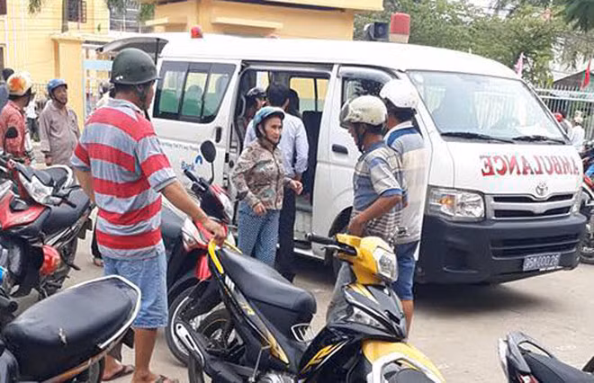 Hang tram hoc sinh nhap vien do uong sua Milo cua Nesle