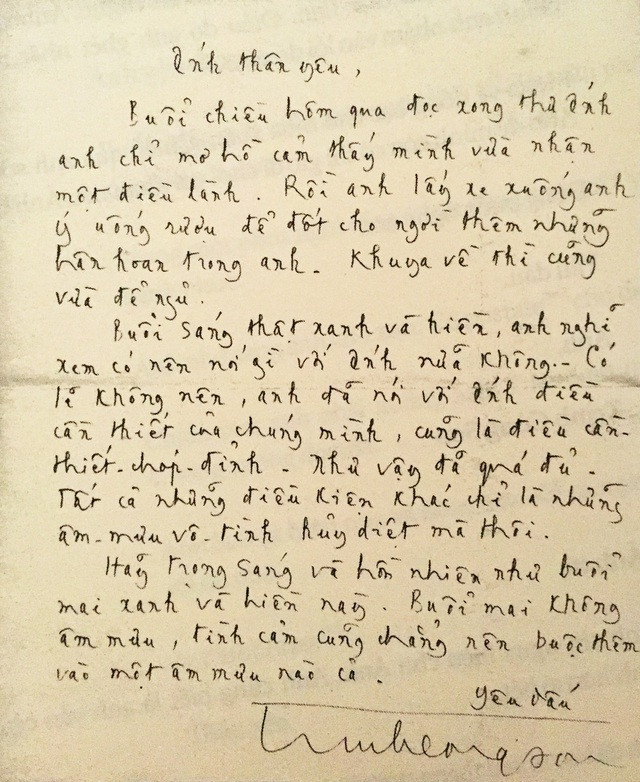 Trong suốt thời gian từ lúc yêu nhau- chia xa- gặp lại, Trịnh Công Sơn viết 300 bức thư cho Dao Ánh. Mỗi bức thư là một cung bậc, cảm xúc của nhạc sỹ đối với Dao Ánh.