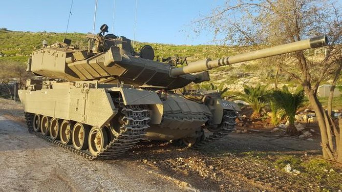 Pereh vẫn giữ lại nòng pháo 105mm, tuy nhiên khẩu pháo này mang ý nghĩa tượng trưng chứ không có ý nghĩa thực chiến.