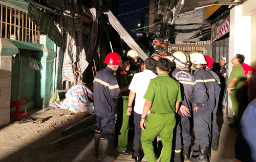 Trang dem cuu ho hien truong sap nha, it nhat 1 nguoi chet-Hinh-2