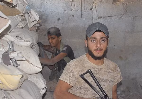 Chum anh quan doi Syria mo rong kiem soat Dong Damascus-Hinh-7