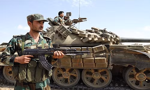 Trước đó, ngày 11/7, truyền thông địa phương đưa tin, lực lượng chính phủ Syria tiếp tục chiến dịch quân sự ở khu vực miền nam Syria và đánh bật các phần tử khủng bố ra khỏi 300km2 ở tỉnh Sweida, giải phóng 15 thị trấn, làng mạc. Ảnh: FNA.