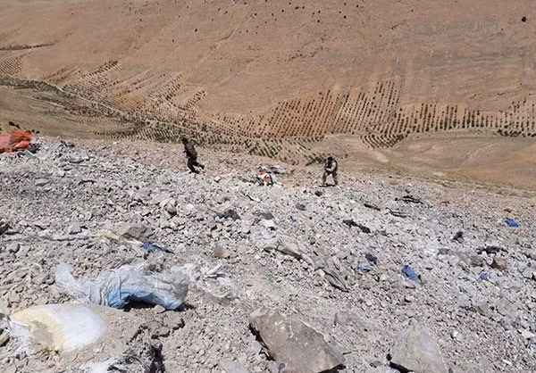 “46 tay súng Mặt trận al-Nusra bỏ mạng và hàng chục tay súng khác bị thương trong ngày thứ ba phong trào Hezbollah tiến hành chiến dịch quân sự ở cao điểm Arsal”, một nguồn tin chiến trường cho hay. Ảnh: FNA.