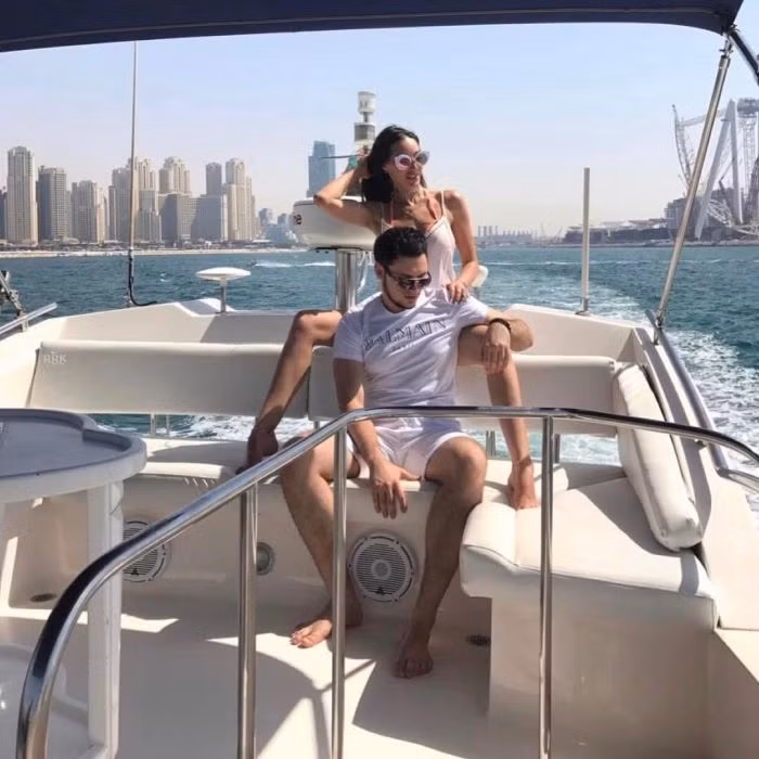 ...hay du thuyền. Ảnh: ER.