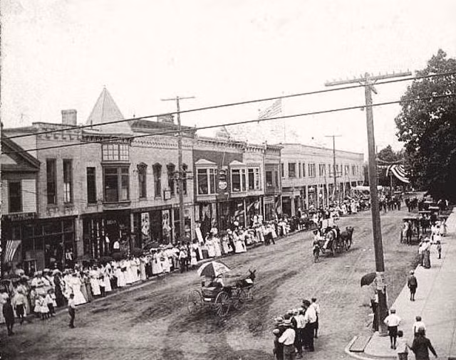 Đường phố Indiana năm 1909. Ảnh: VT.