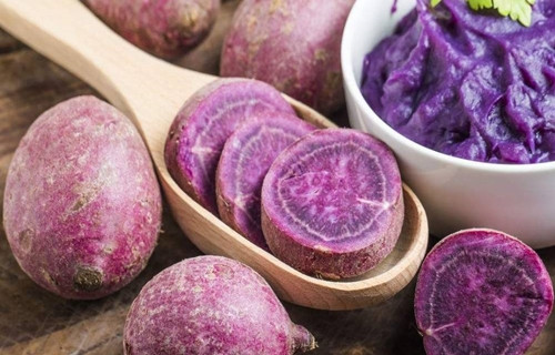 Cho chong an 3 thu nay, chi em khoi lo chuyen than mat