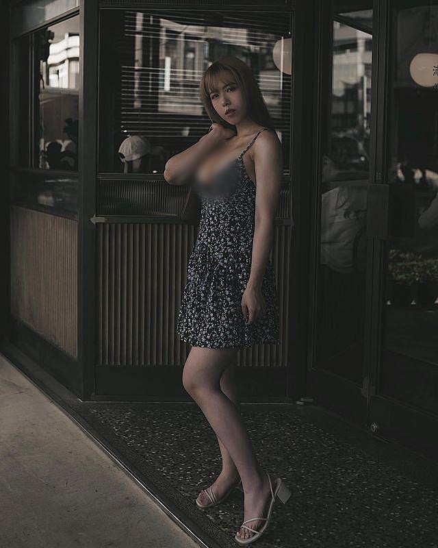 Chính vì thế tôi không cảm thấy xấu hổ, cũng sẽ ngày một cố gắng hơn. Đối với những người hâm mộ tôi, cảm ơn các bạn đã ủng hộ, động viên tôi".