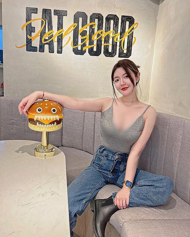 Người hâm mộ Judy Chiu cũng bày tỏ sự ủng hộ nhiệt tình, nói rằng nếu hot girl chuyển sang ngành giao hàng, họ sẽ liên tục gọi món để được tiếp xúc với thần tượng của mình.